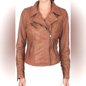 Brand New with Tags - Gorgeous Real Leather Jacket by Vera Pelle Size 42/Small